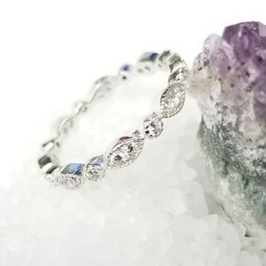 {The Sparkle In My Eye Ring} Sterling Silver .925